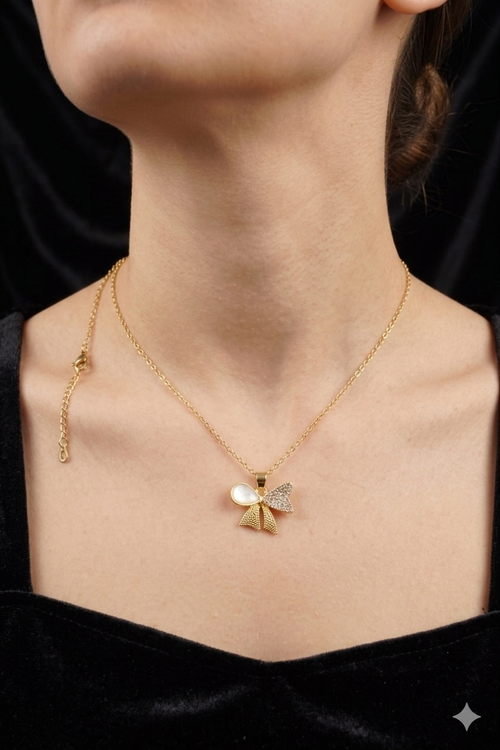 Aurora Bow Spark Necklace