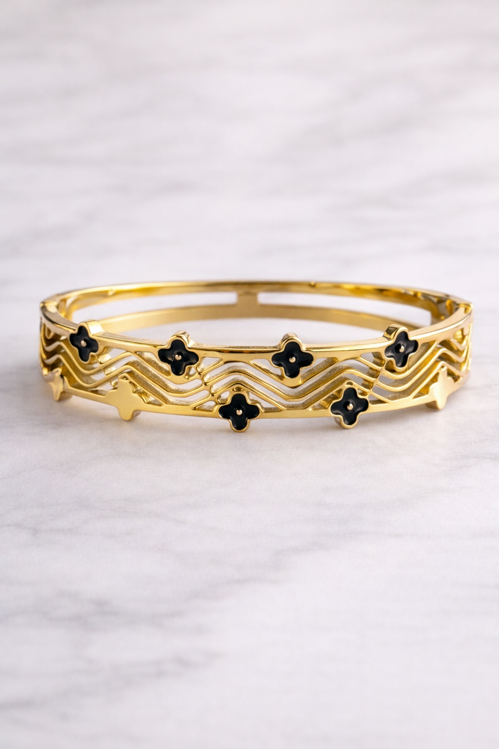 Midnight Bloom Wave Gold Bangle