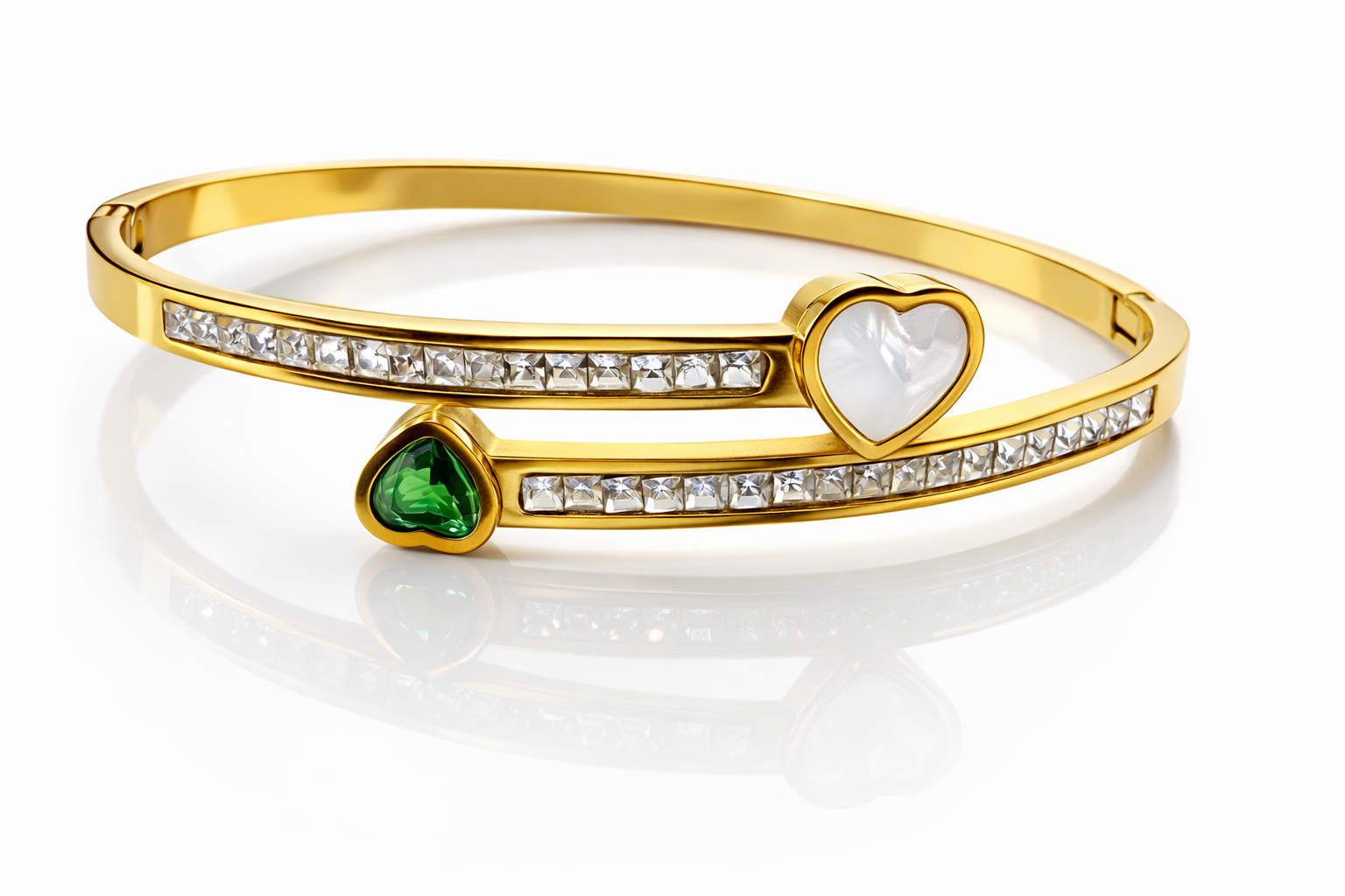 Emerald Heart Elegance Bangle