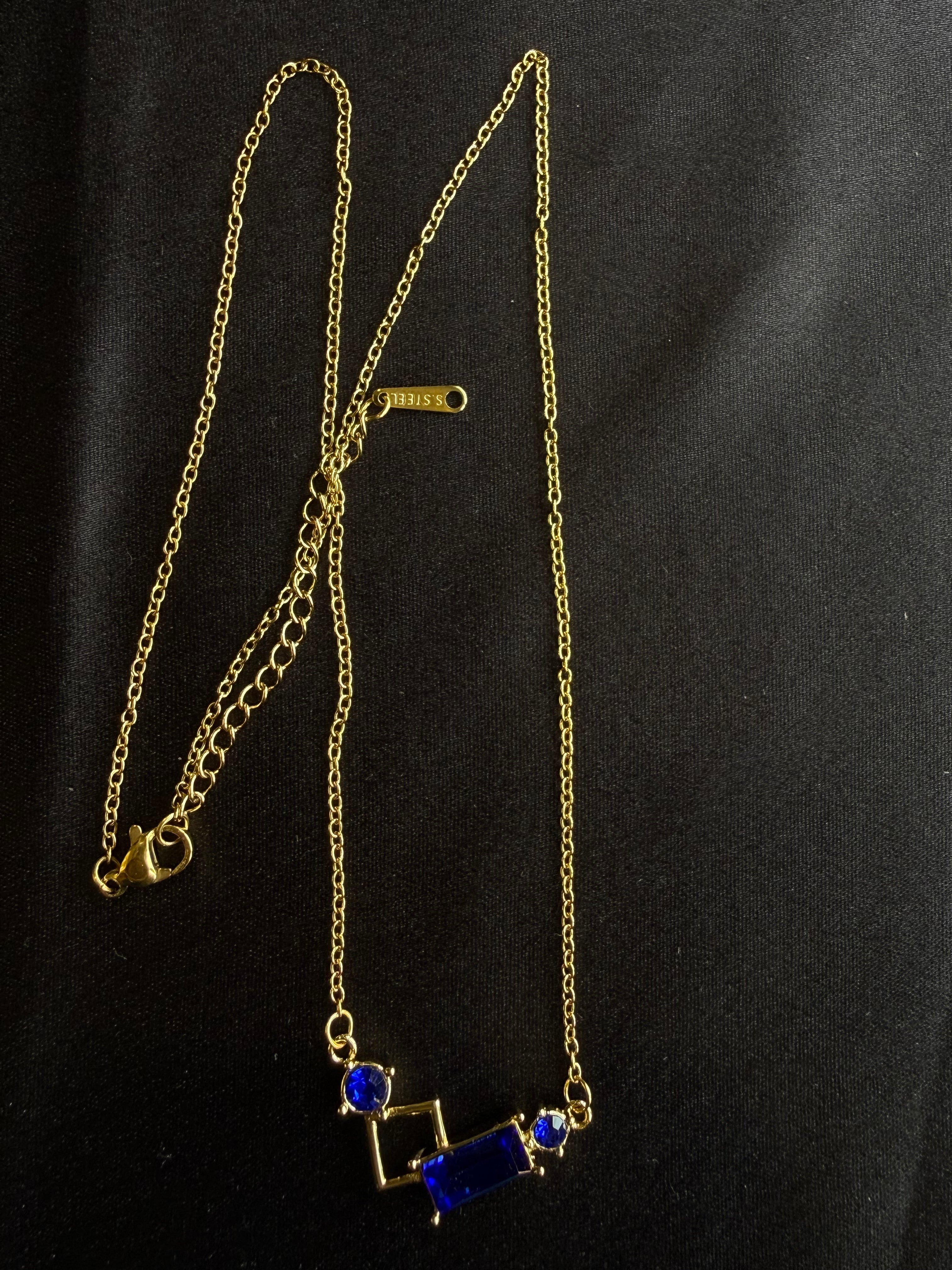 Glow Geometric Pendant Necklace