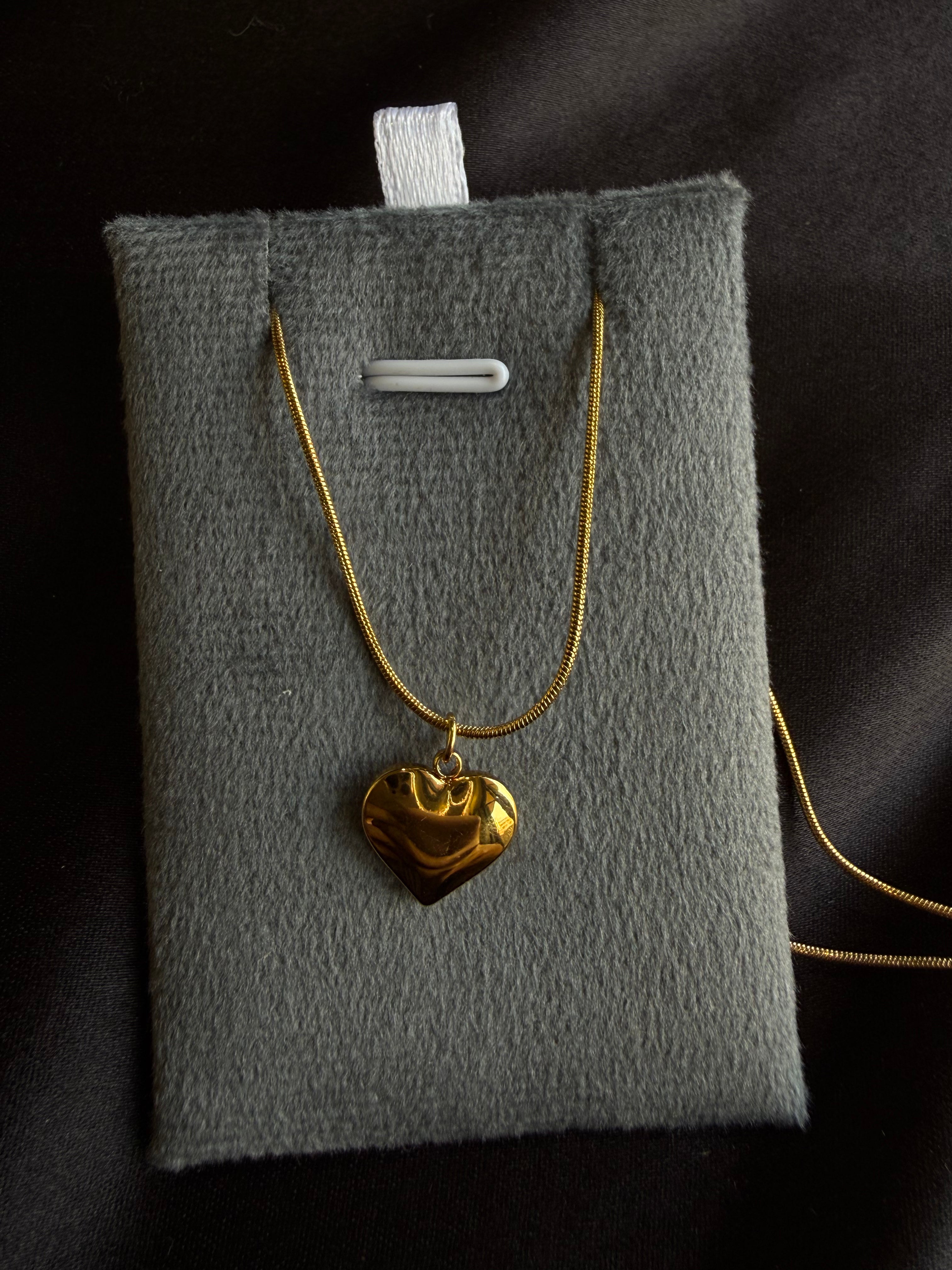 Classic Gold Heart Pendant Necklace