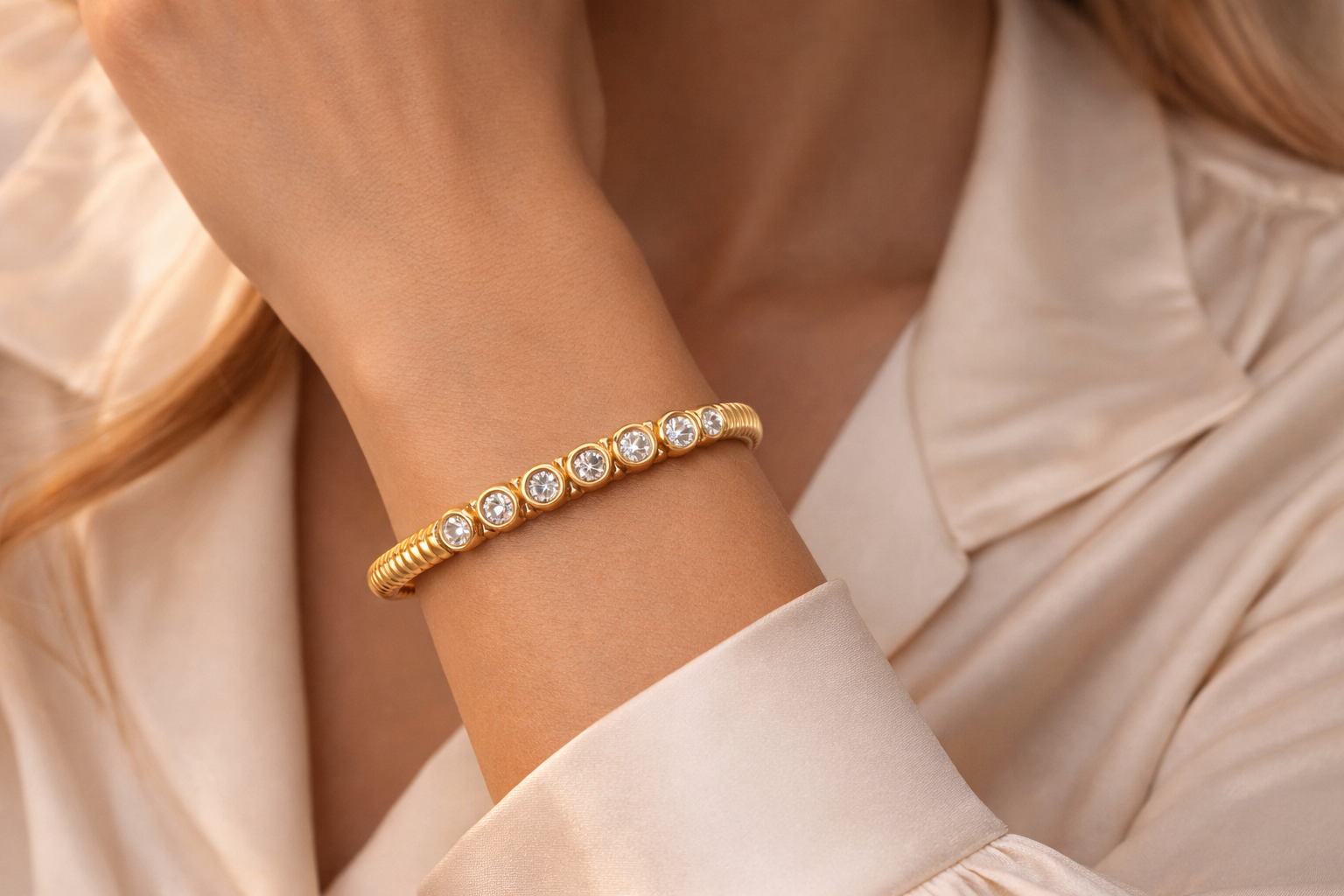 Bezel Diamond Gold Bangle