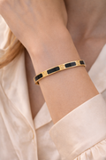 Minimal Black Screw Bangle